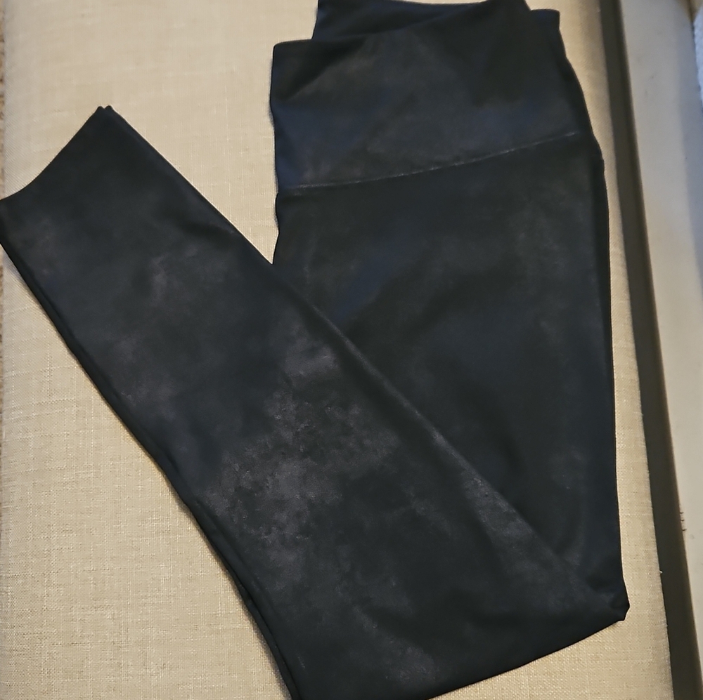 Simply Vera Vera Wang Black High-Waist Leggings SIze L